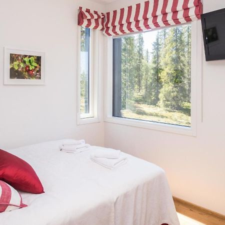 Holiday Home Holy Lake Chalet By Interhome Niskala Exteriör bild